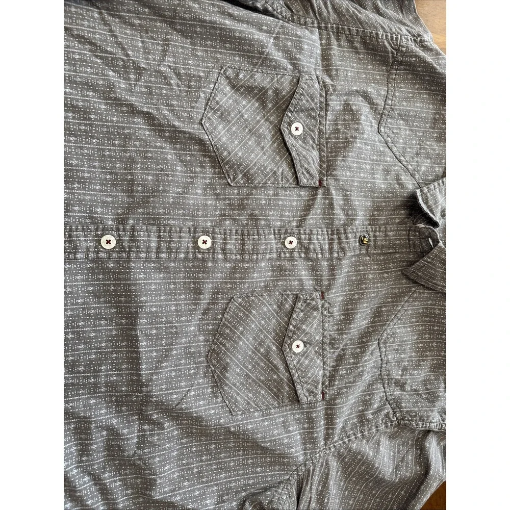 Mambo Women's Button-Down‎ Shirt Size Large - Picture 2 of 9